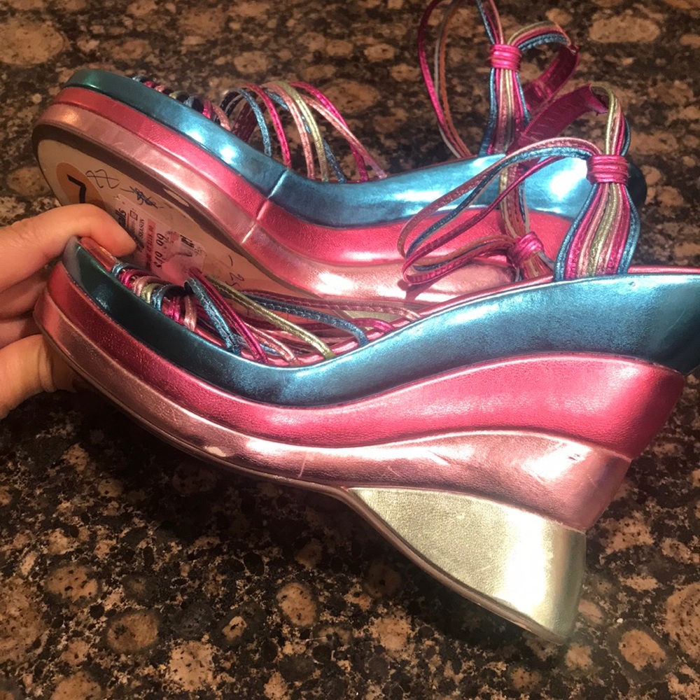 S🚫LD‼️ 🌈 rainbow brite unicorn wedges - Picture 5 of 7